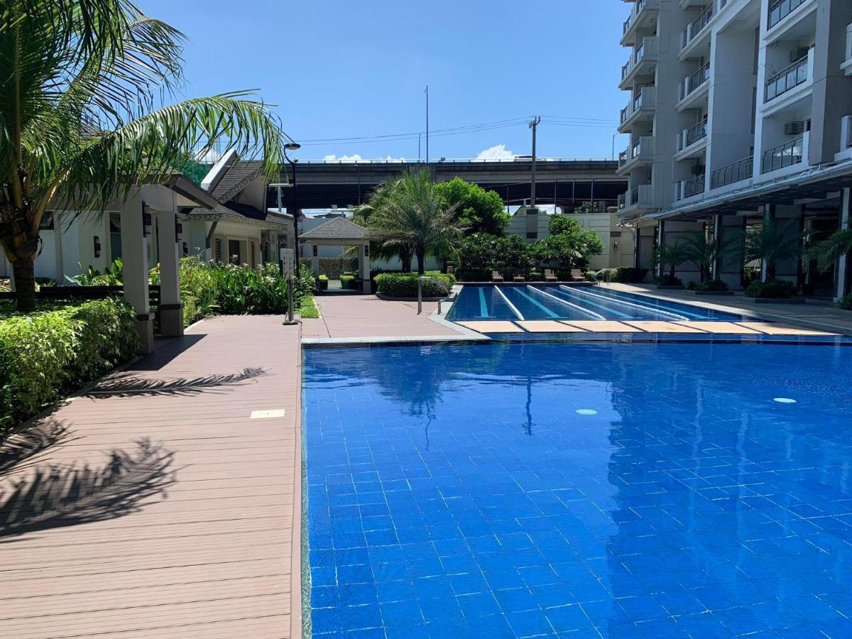 Ramiro Haven Staycation Манила Экстерьер фото