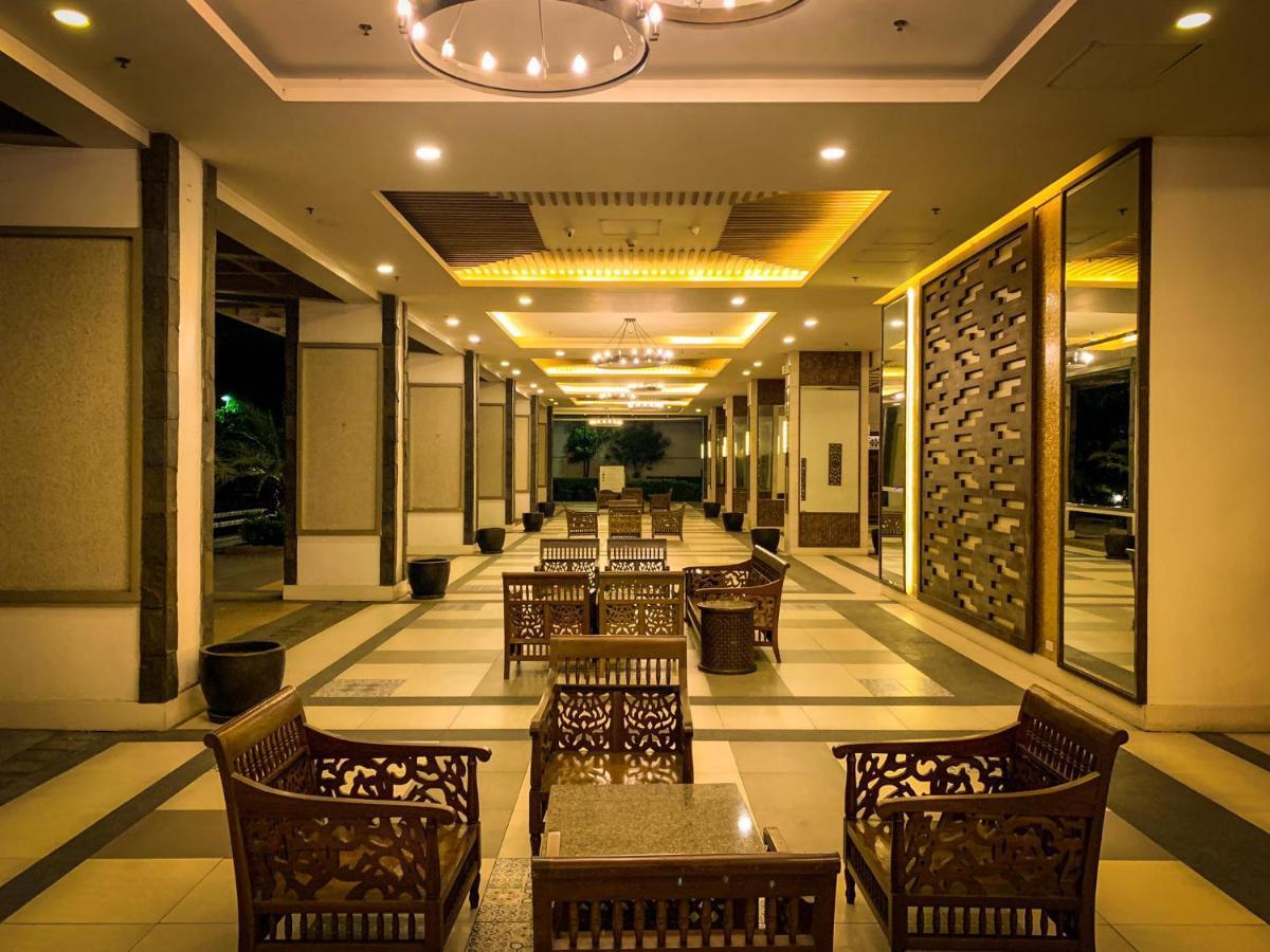 Ramiro Haven Staycation Манила Экстерьер фото