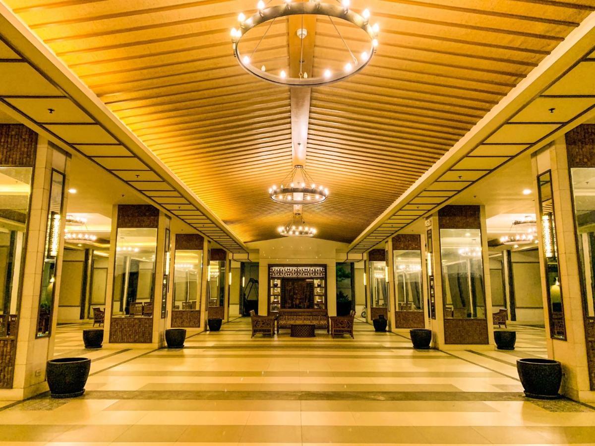Ramiro Haven Staycation Манила Экстерьер фото